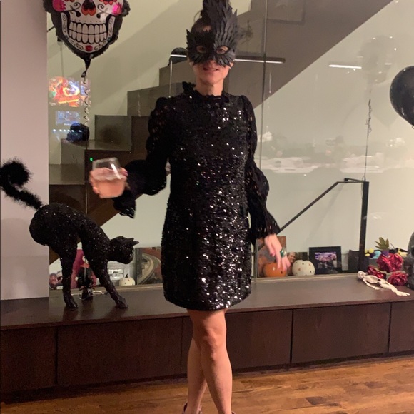 Meet your Posher, Sara - Picture 2 of 3